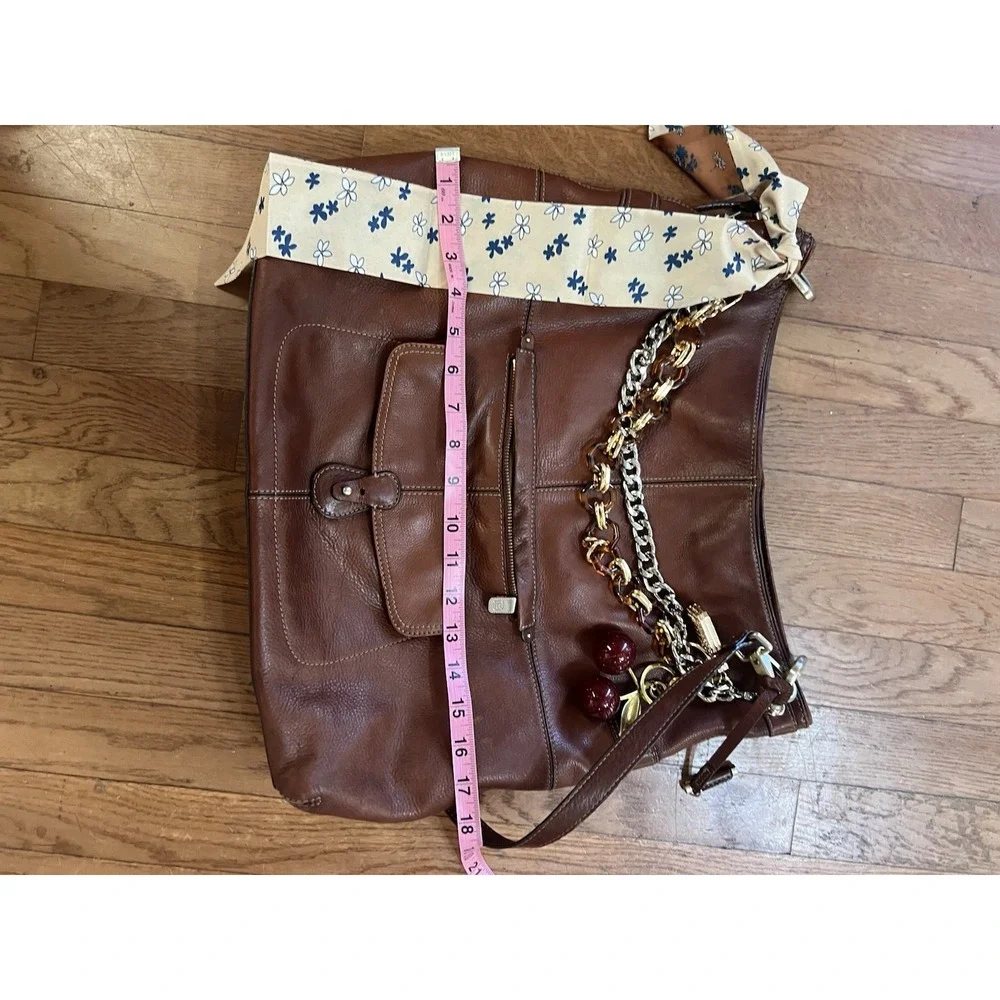 Liz Claiborne Vintage Leather Hobo Bag with Bag‎ Charms Y2K 90s Unique Beautiful